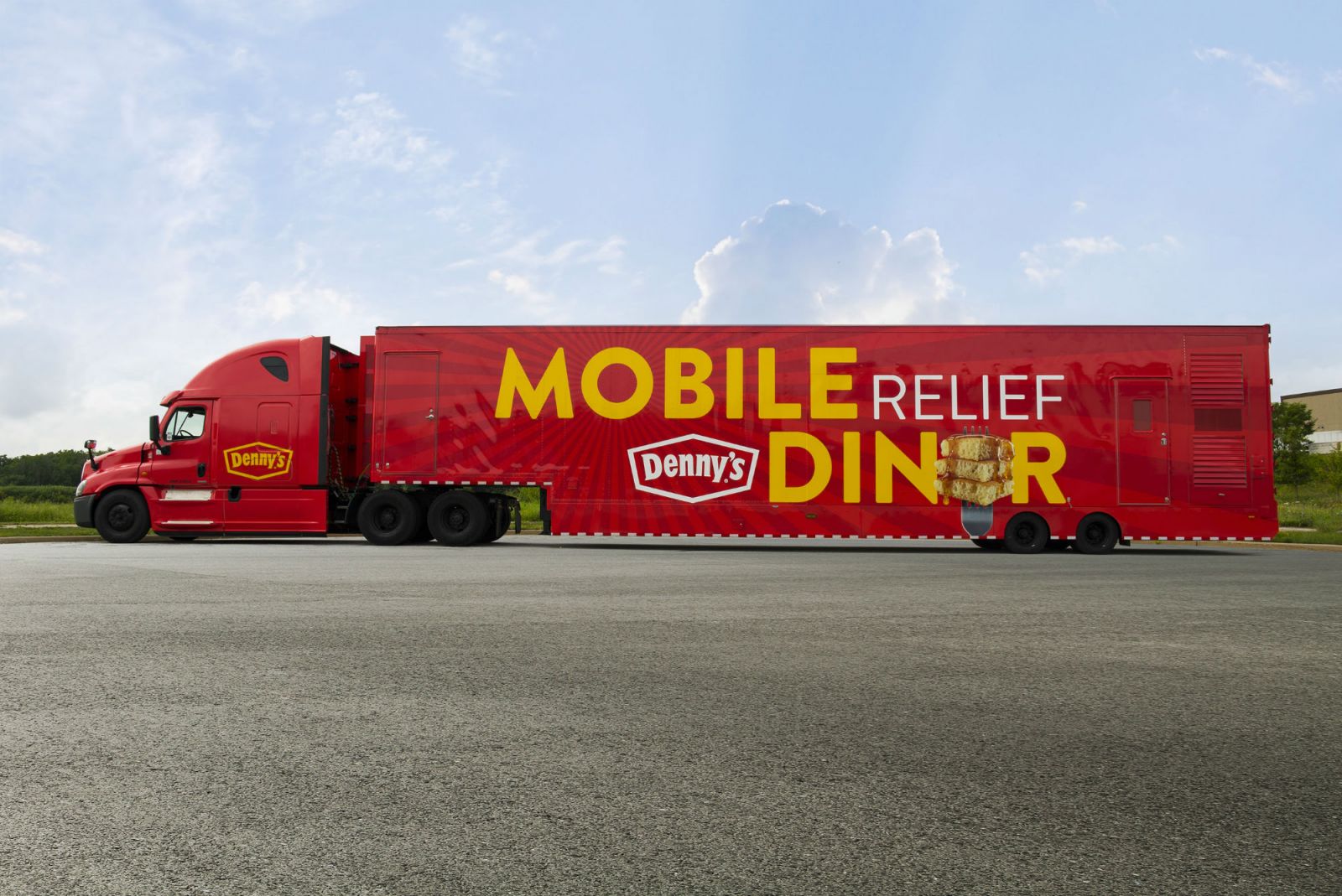 Denny's Mobile Relief Diner is responding to Hurricane Florence. (Photo/Provided)